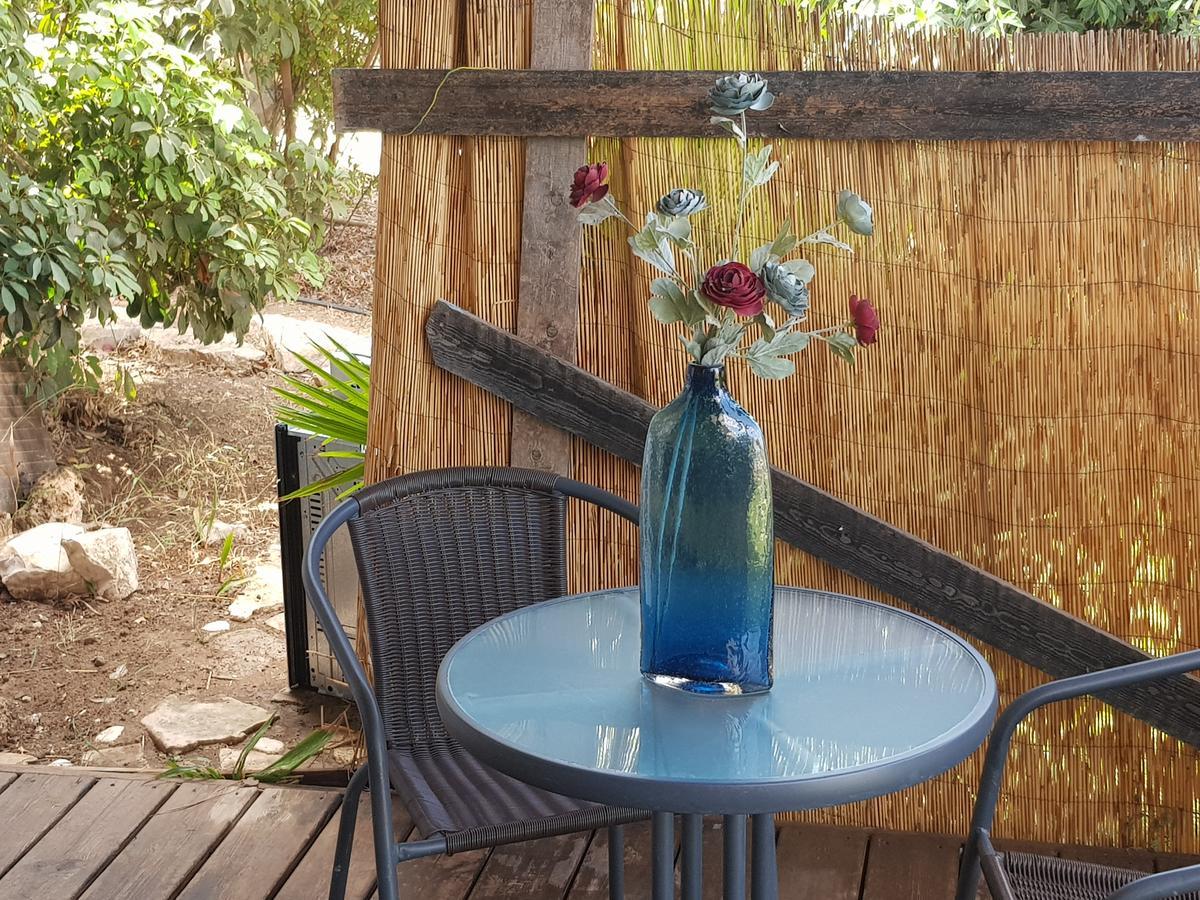A Pastoral B & B Giv'at Ada Εξωτερικό φωτογραφία