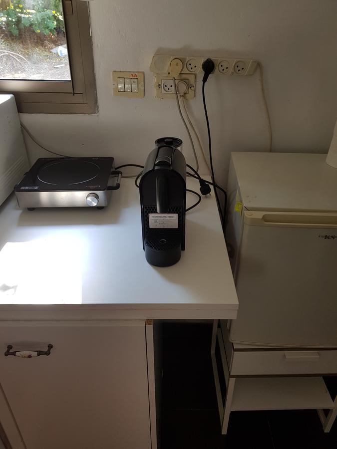 A Pastoral B & B Giv'at Ada Εξωτερικό φωτογραφία
