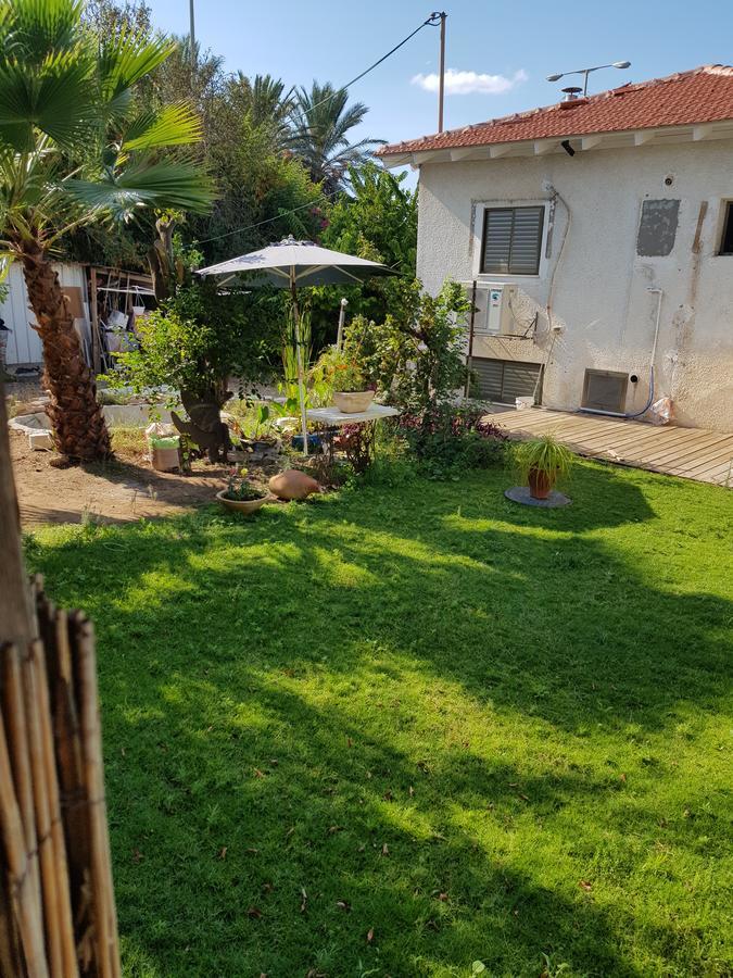 A Pastoral B & B Giv'at Ada Εξωτερικό φωτογραφία